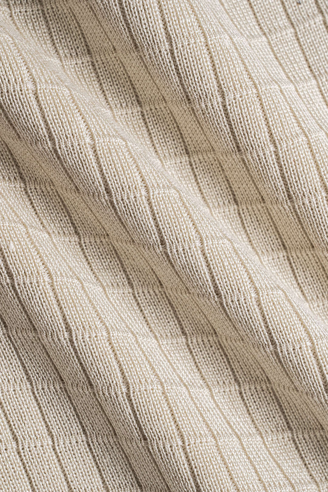 Le Charme™ Ensemble Tricot Métallique : Haut à Boutons et Jupe