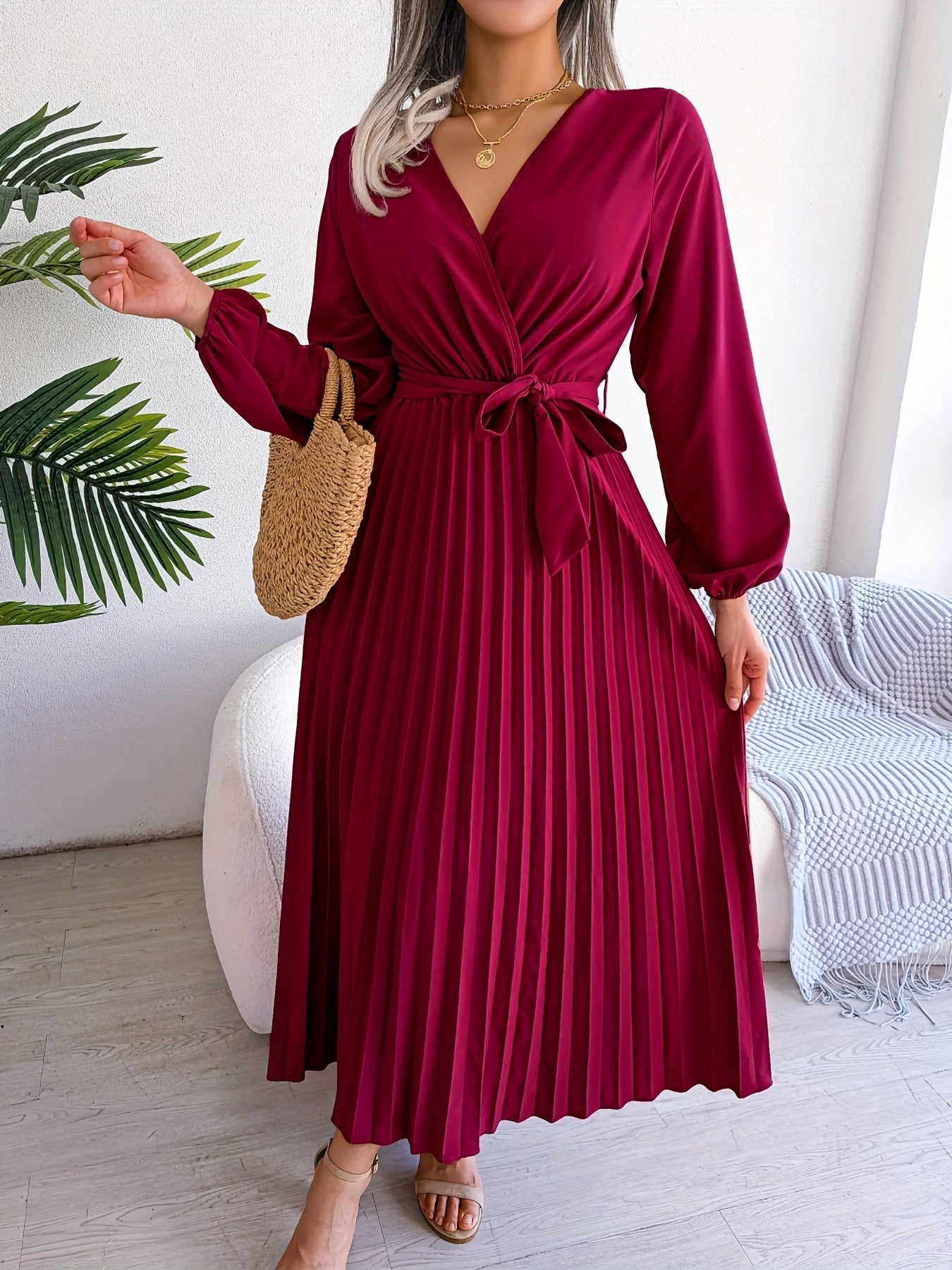 Maison Regal™ | Camille - Robe élégante plissée à manches longues et col croisé
