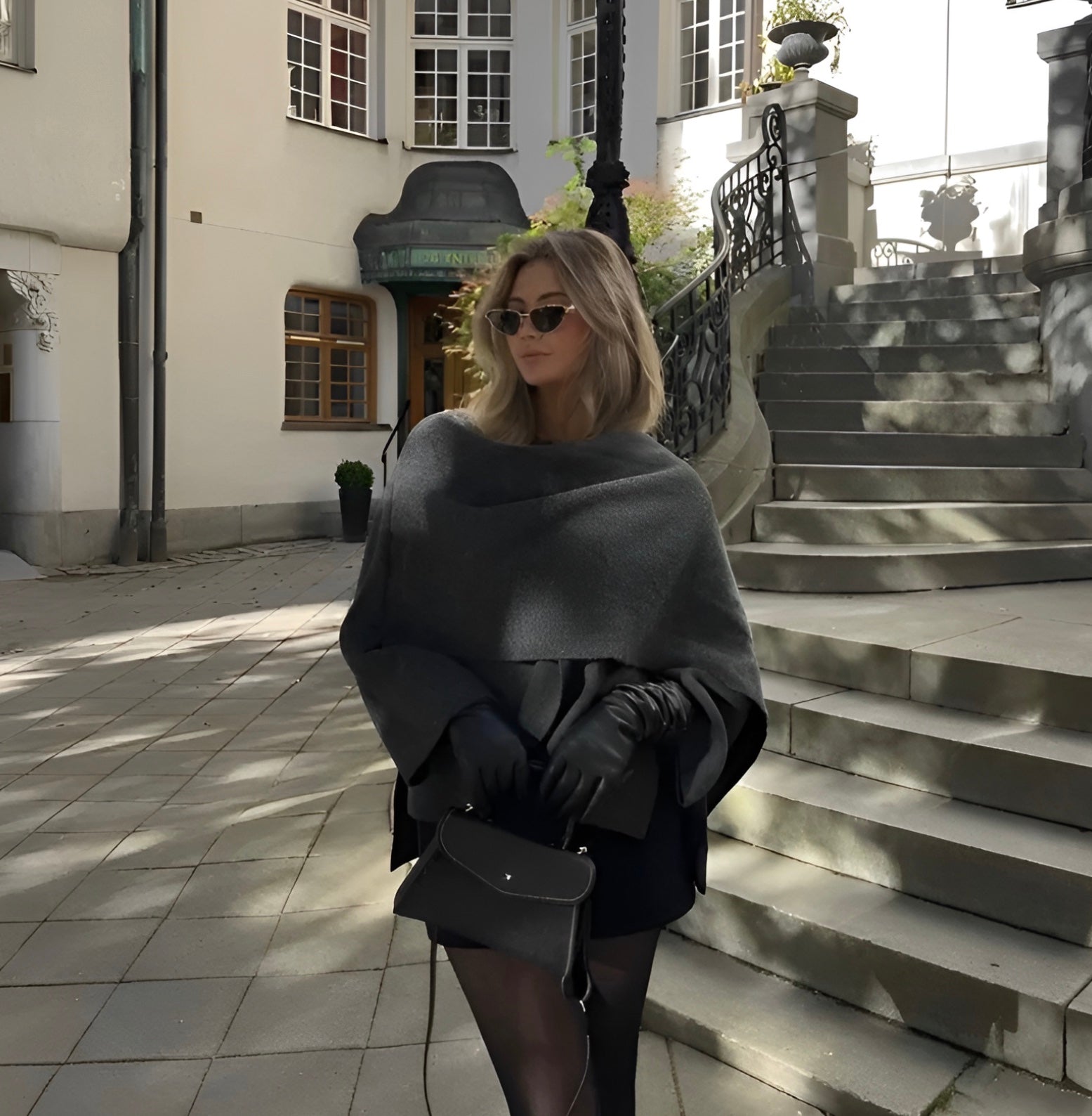 ELIF™ | MANTEAU EN CAPE VIRAL