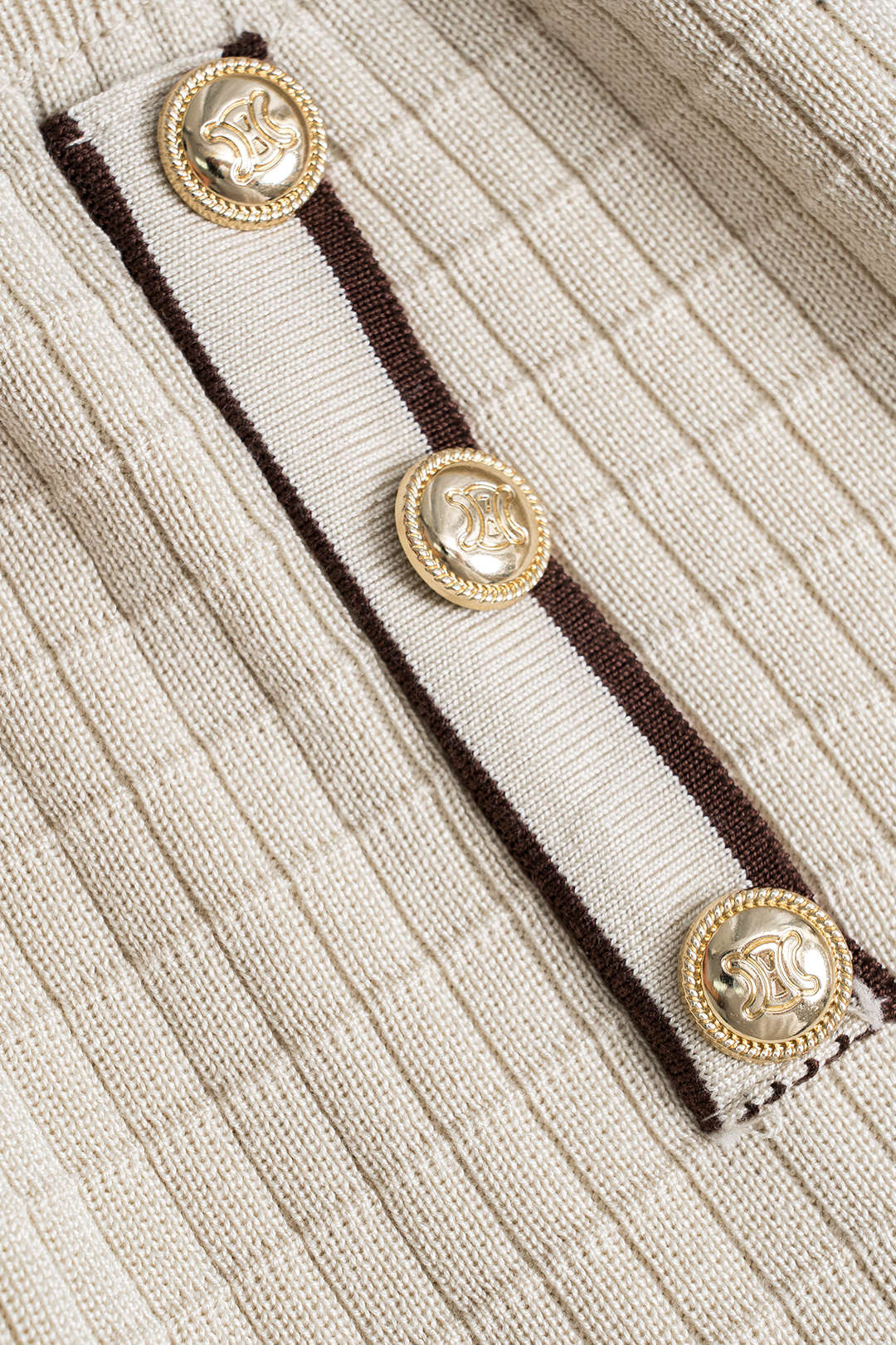 Le Charme™ Ensemble Tricot Métallique : Haut à Boutons et Jupe
