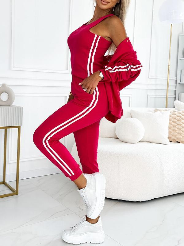 Le Charme™ | Ensemble trois pièces pour femmes avec veste de baseball et pantalon.