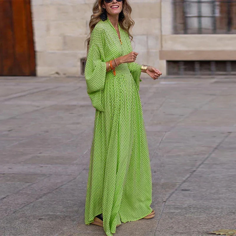 CRYSTAL™ | ROBE LONGUE AVEC COL EN V